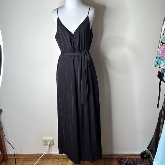 H&M Black Wide Leg Belted Jumpsuit - Picture 1 of 7